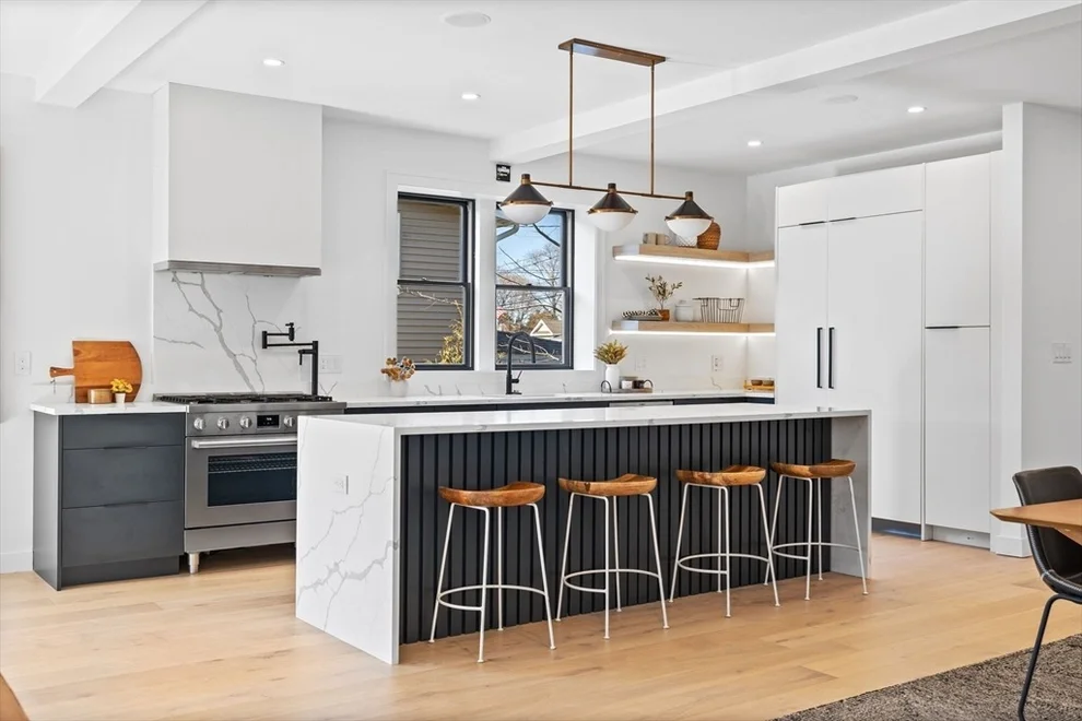 Unit for sale at 34 Kimball Beach Rd, Hingham, MA 02043