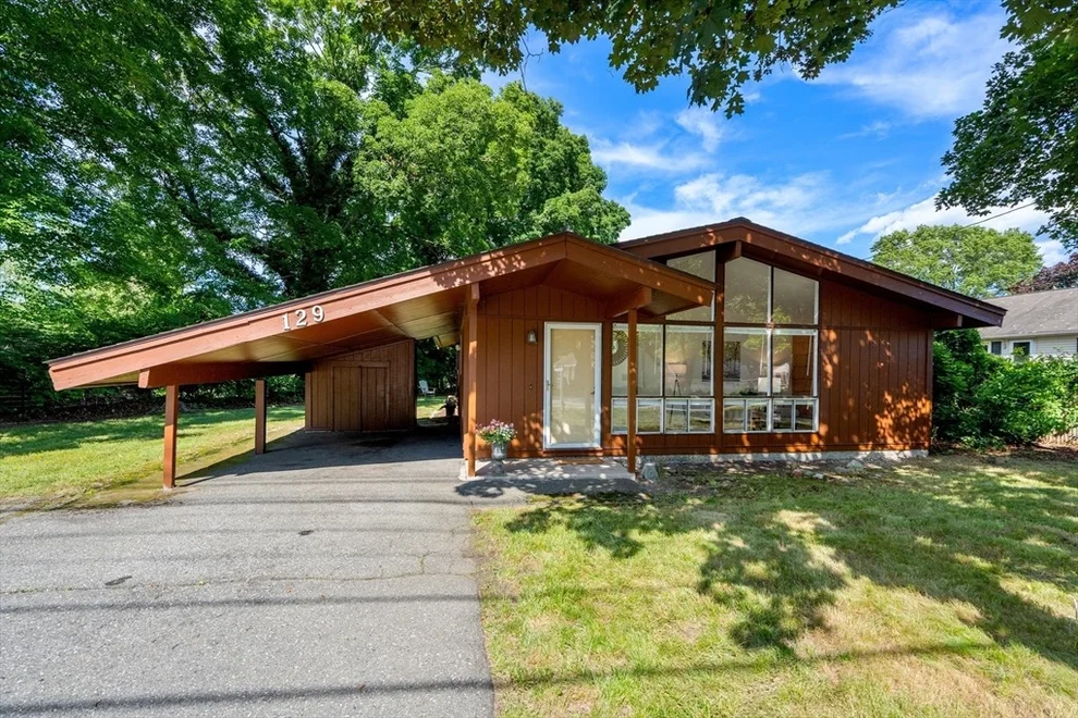 Unit for sale at 129 Milk Street, Westborough, MA 01581