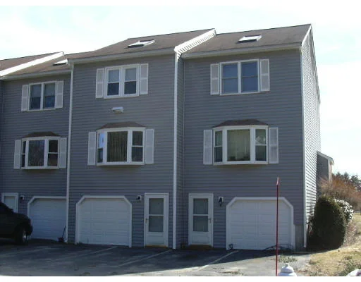 Unit for sale at 85 Tennis Plaza Rd, Dracut, MA 01826