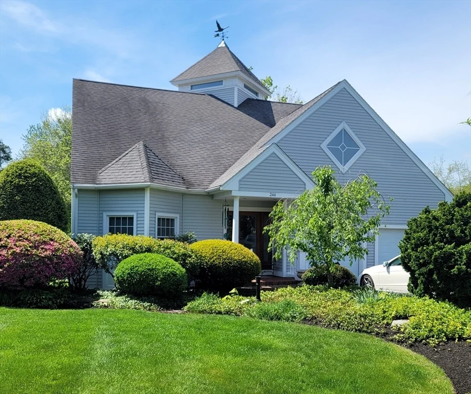 Unit for sale at 244 Salem End Road, Framingham, MA 01702