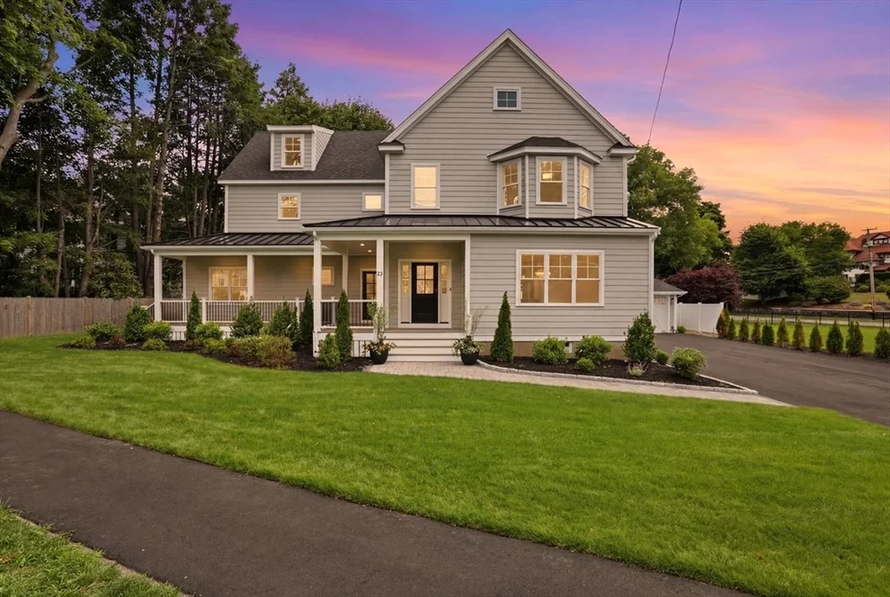 Unit for sale at 13 Parker Rd, Wakefield, MA 01880