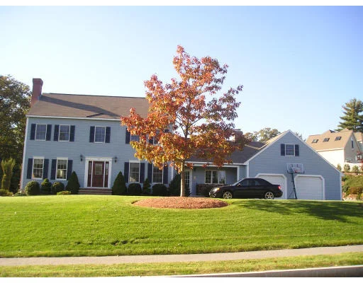 Unit for sale at 25 Kings Row, North Reading, MA 01864