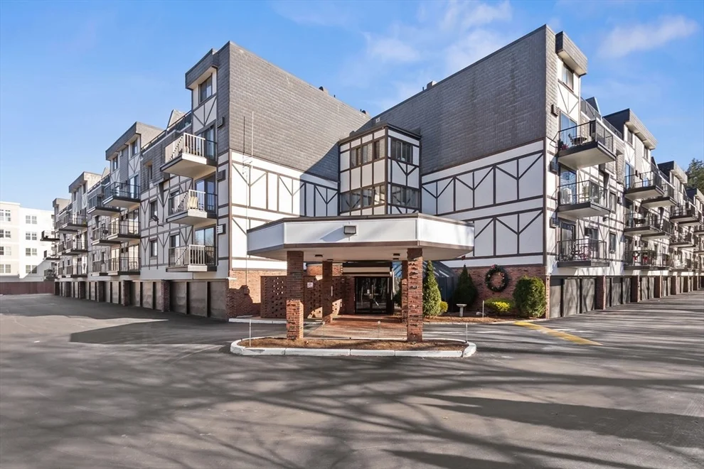 Unit for sale at 9 Broadway, Saugus, MA 01906