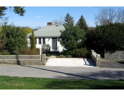 Unit for sale at 43 Elm Court, Cohasset, MA 02025