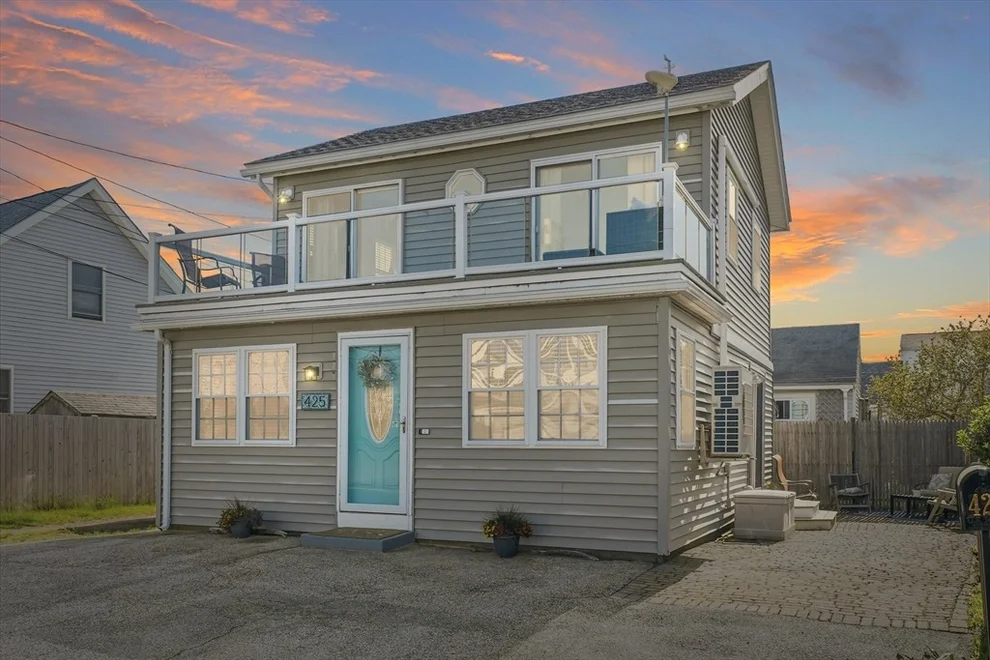 Unit for sale at 425 N End Blvd, Salisbury, MA 01952