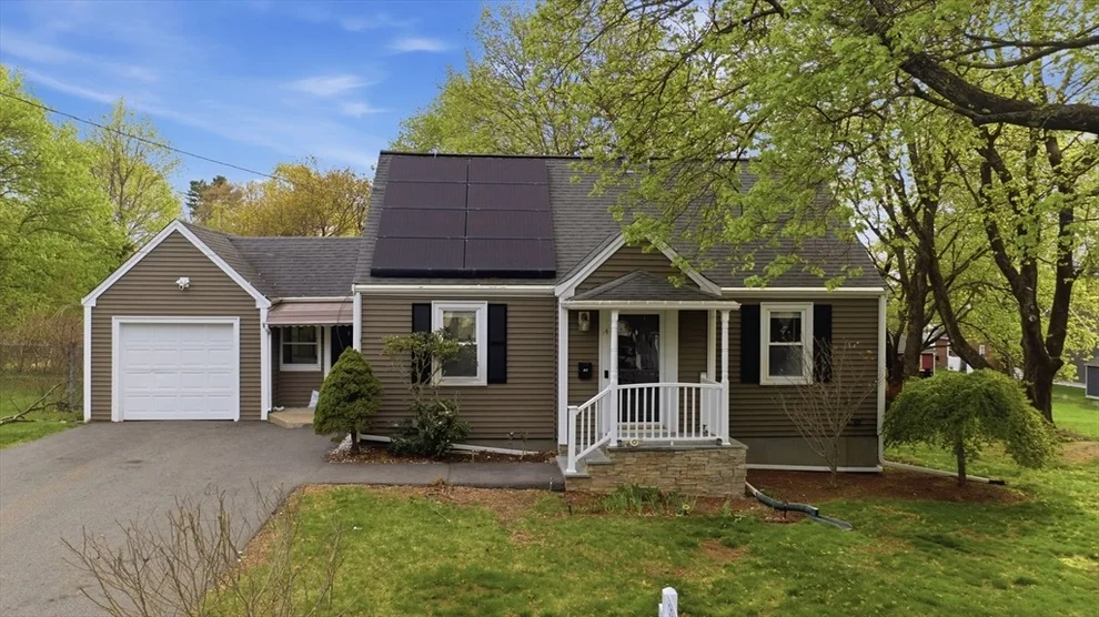 Unit for sale at 14 Lexington Street, Franklin, MA 02038