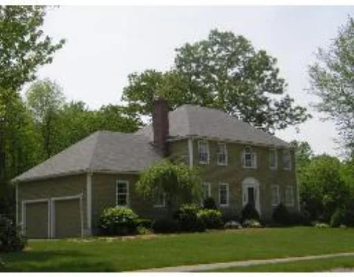 Unit for sale at 35 Susans Way, Franklin, MA 02038
