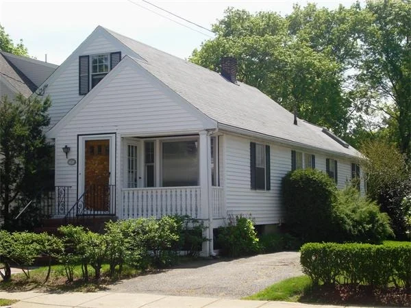 Unit for sale at 143 Waverley St, Belmont, MA 02478