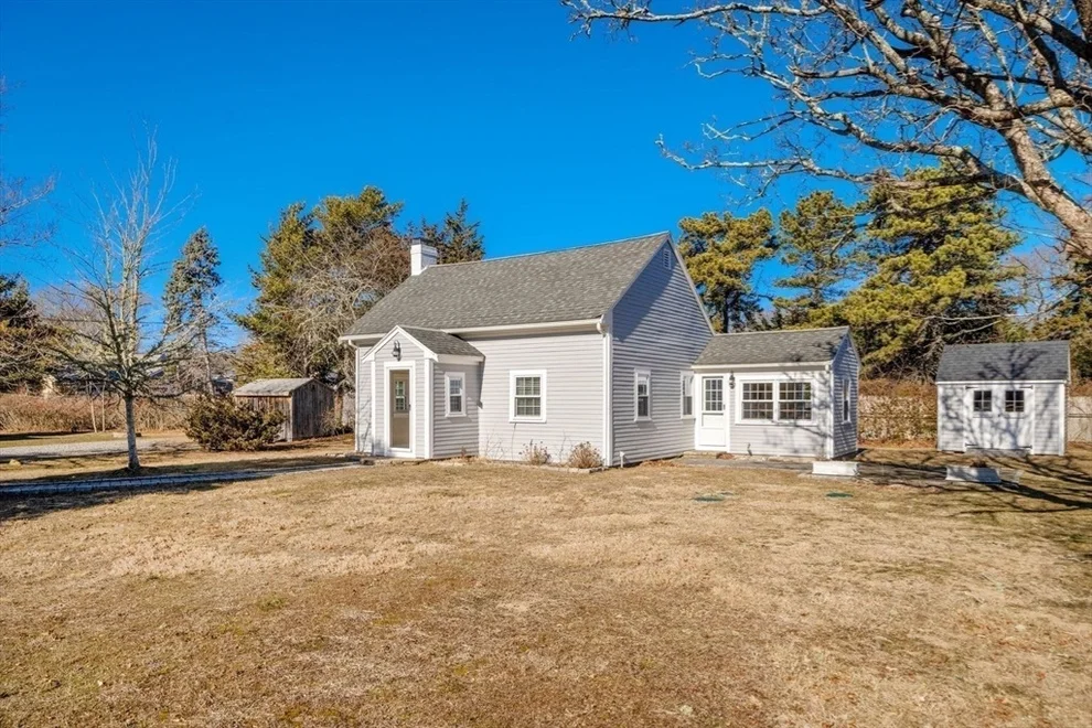 Unit for sale at 718 Willow St, Yarmouth, MA 02664
