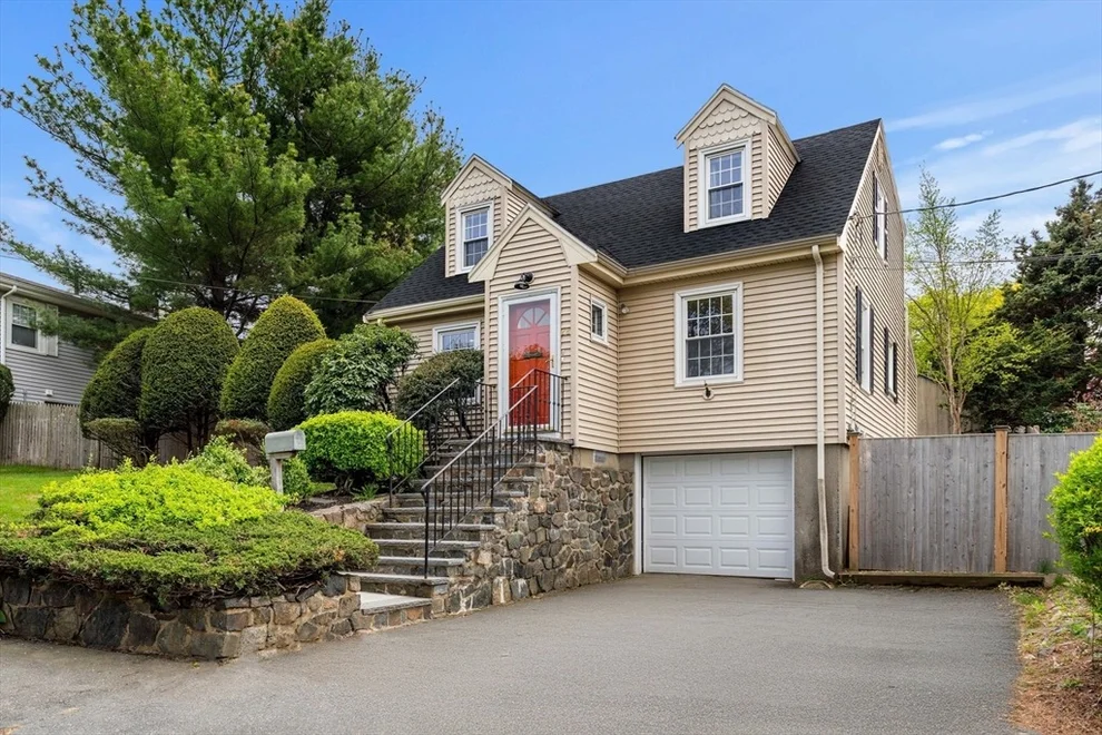 Unit for sale at 28 Waterside Road, Marblehead, MA 01945