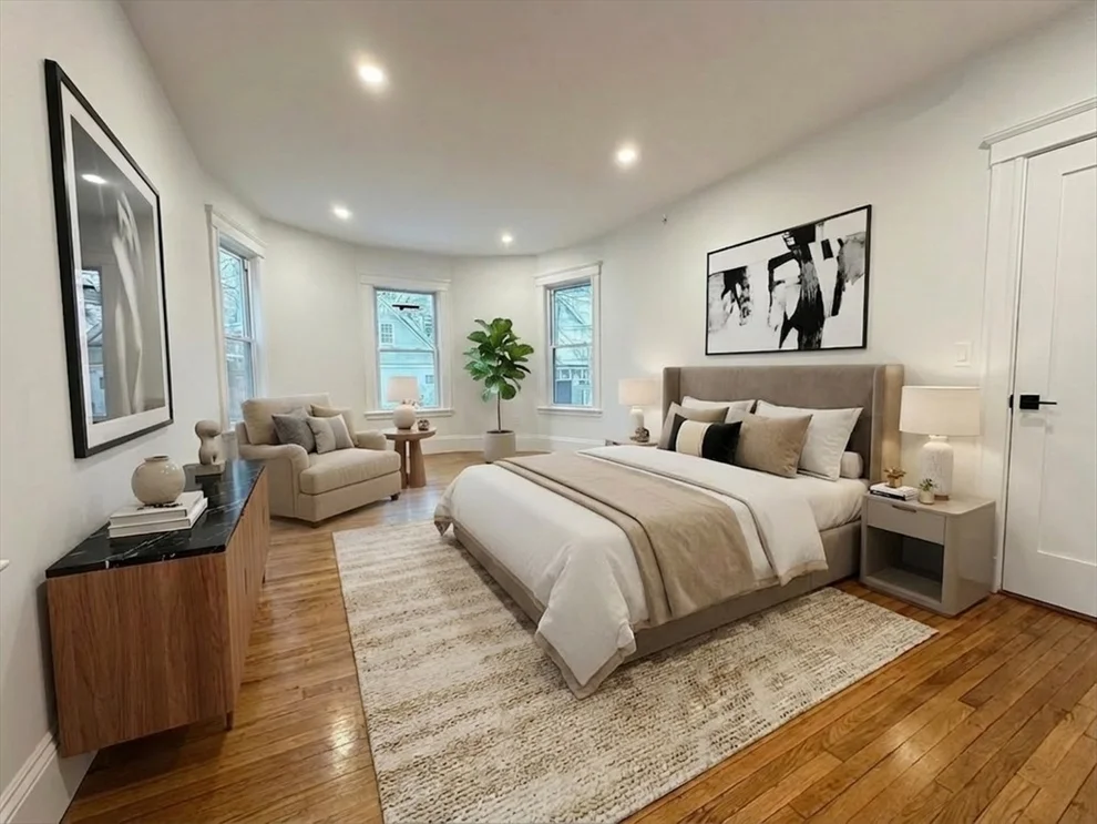 Unit for sale at 10 Beech St, Cambridge, MA 02140