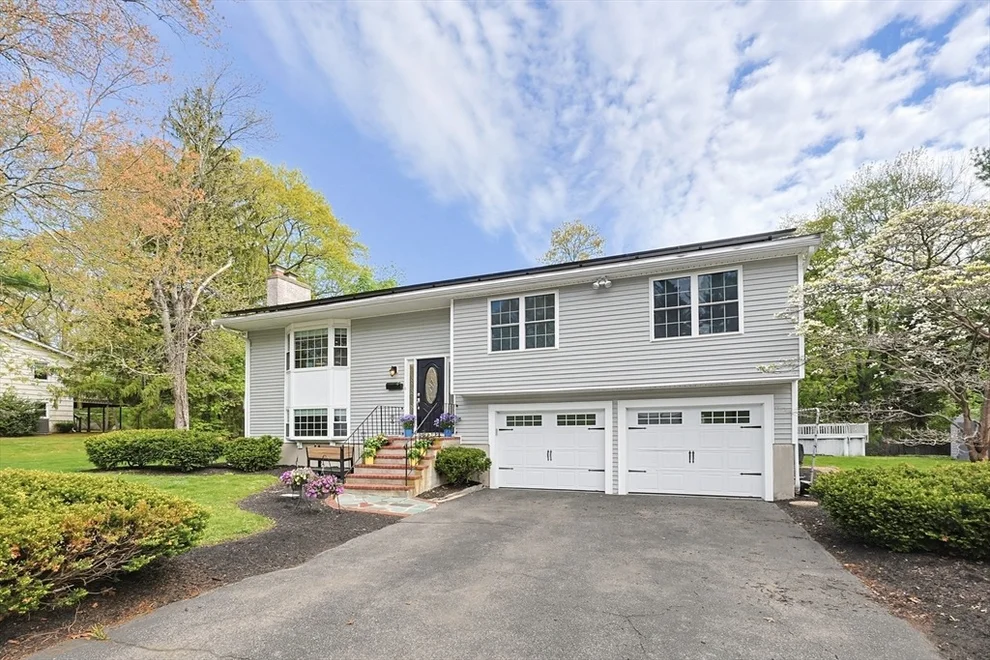 Unit for sale at 11 Malvern Rd, Norwood, MA 02062
