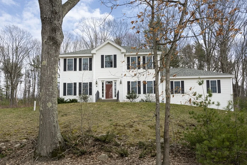 Unit for sale at 4 Brintnal Dr, Rutland, MA 01543