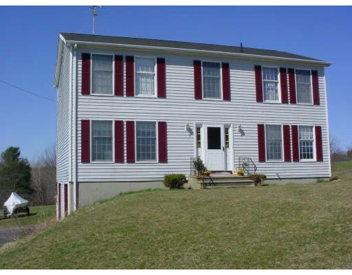 Unit for sale at 720 East Hill Road, Oakham, MA 01068