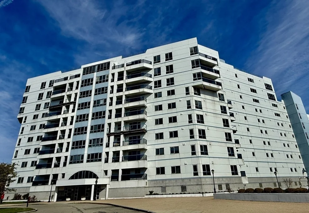 Unit for sale at 2001 Marina Drive, Quincy, MA 02171