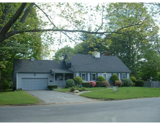 Unit for sale at 10 Westwood Road, Shrewsbury, MA 01545