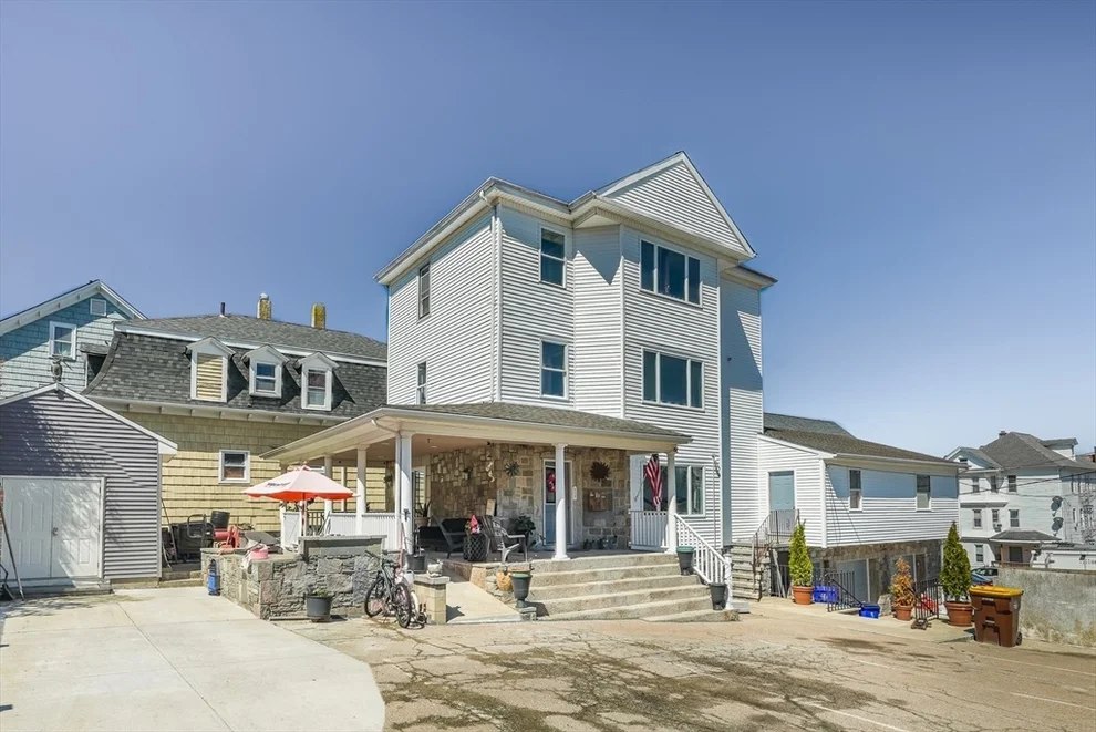 Unit for sale at 471-473 Division St, Fall River, MA 02721