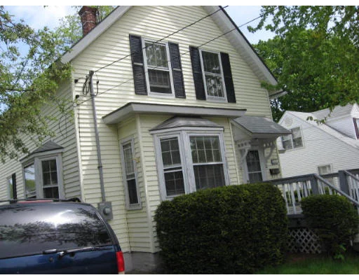 Unit for sale at 4 Knox St, Worcester, MA 01603