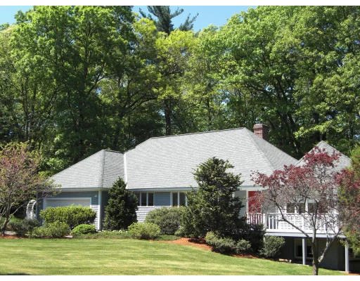 Unit for sale at 18 Grassshopper Lane, Acton, MA 01720