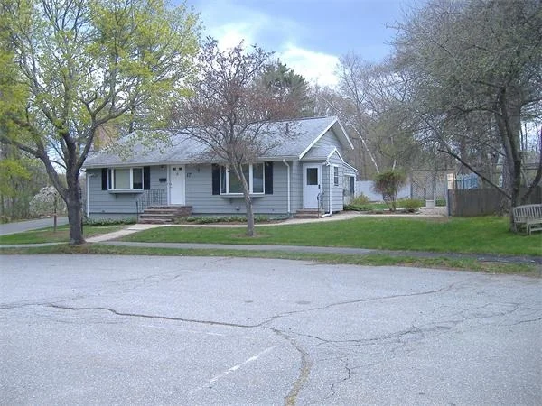Unit for sale at 17 Robinson Road, Beverly, MA 01915