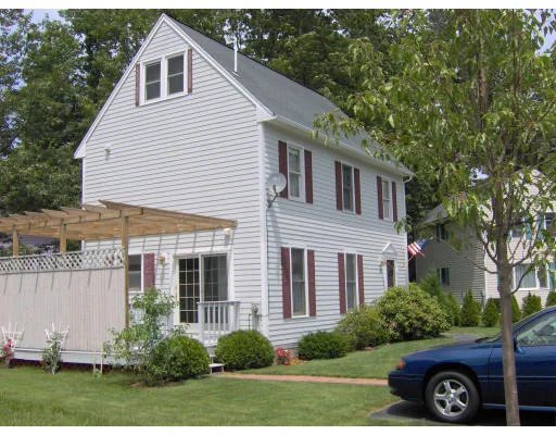 Unit for sale at 28 Evelyn Court, Dracut, MA 01826