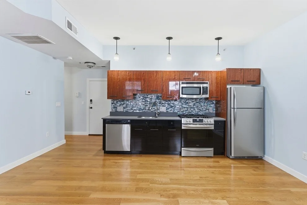 Unit for sale at 534 Main St, Melrose, MA 02176