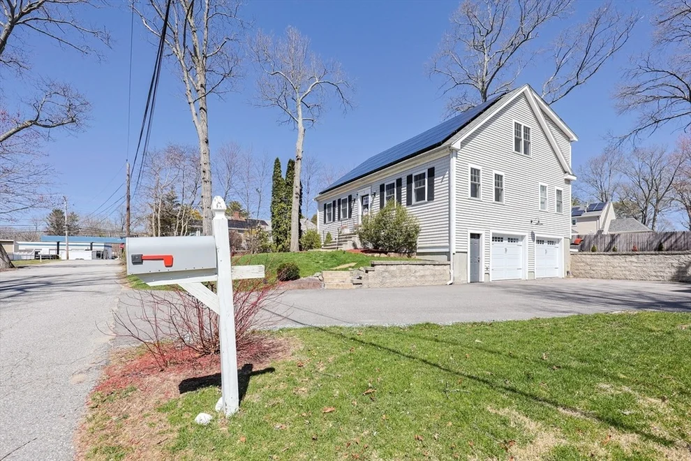 Unit for sale at 16 Hobbs Street, Attleboro, MA 02703