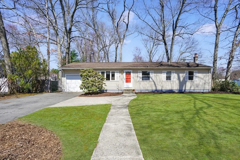 Unit for sale at 70 Quentin Rd, Springfield, MA 01129