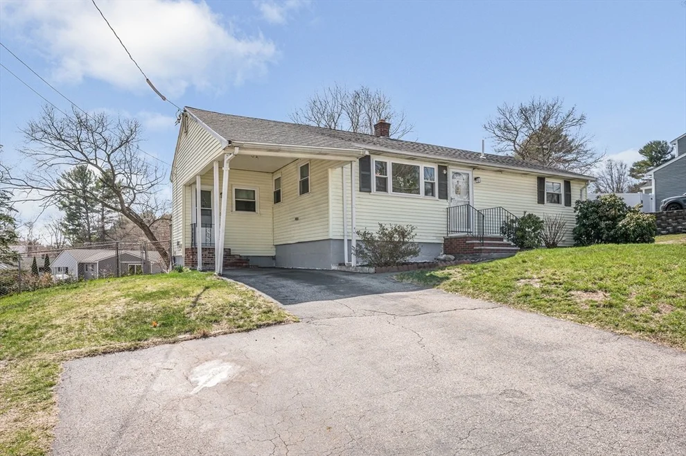 Unit for sale at 8 Armistice Rd, Tewksbury, MA 01876