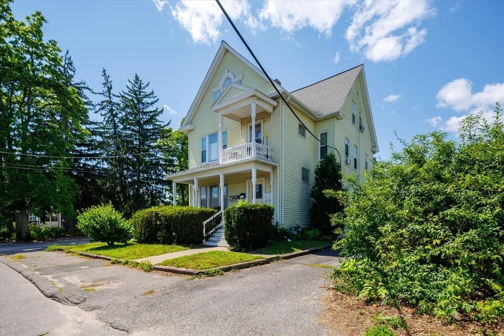 Unit for sale at 17 Rockdale St, Worcester, MA 01606