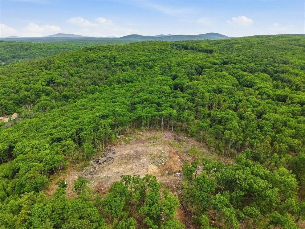 Unit for sale at 39 Fitchburg State Road, Ashburnham, MA 01430