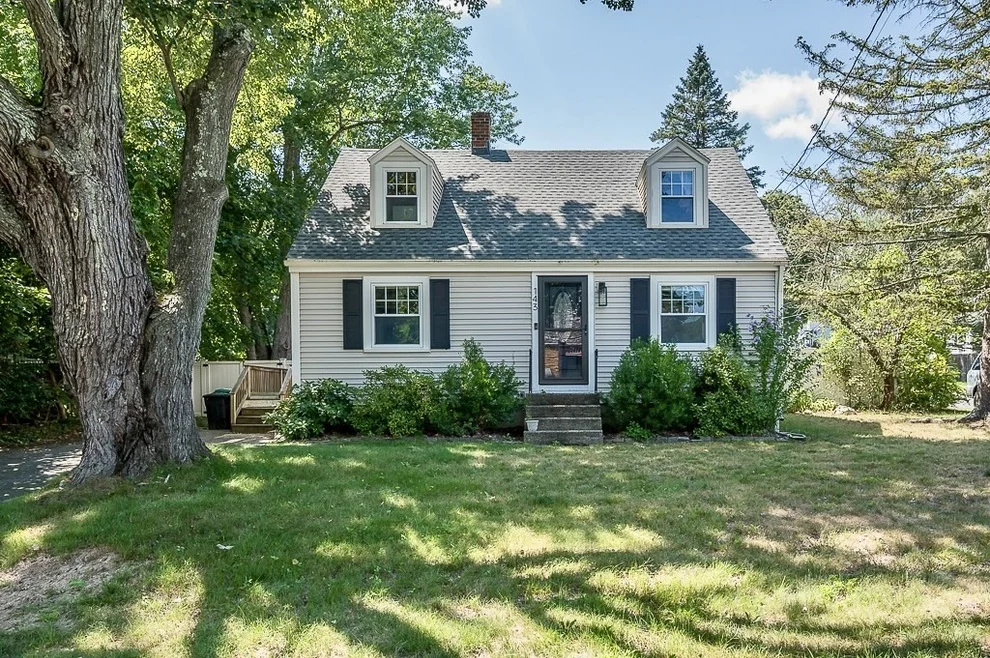 Unit for sale at 143 Prospect St, Ashland, MA 01721