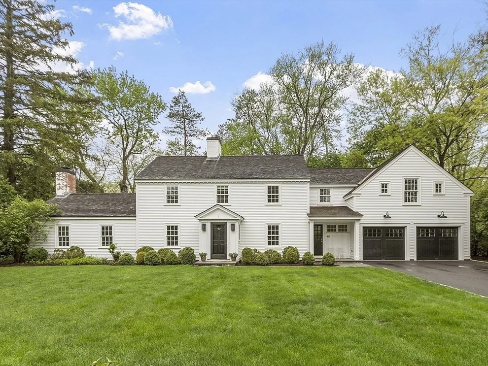 Unit for sale at 90 Coolidge Rd, Concord, MA 01742