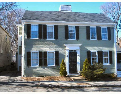 Unit for sale at 10 Warren St, Newburyport, MA 01950