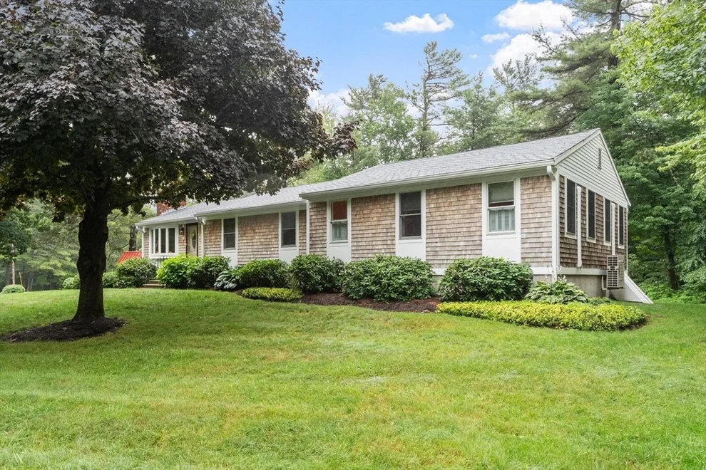 Unit for sale at 28 Redwood Dr, Princeton, MA 01541