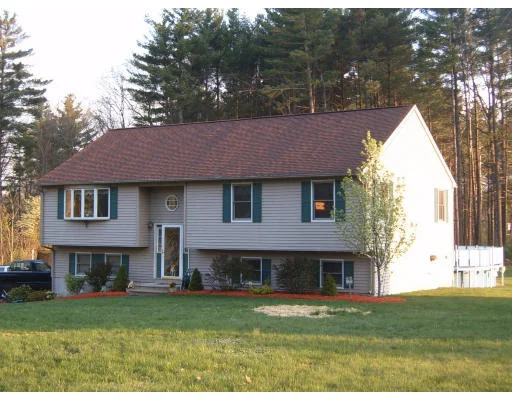 Unit for sale at 115 Charlton St, Oxford, MA 01540