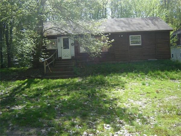 Unit for sale at 11 Community Rd., Webster, MA 01570