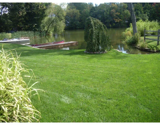 Unit for sale at 9-A Sears Island Dr, Worcester, MA 01606
