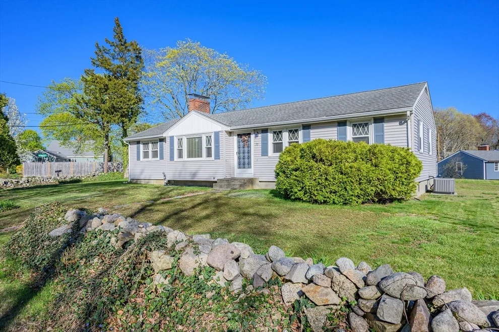Unit for sale at 70 Thicket St., Weymouth, MA 02190