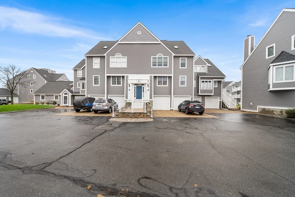 Unit for sale at 700 Shore Dr, Fall River, MA 02721