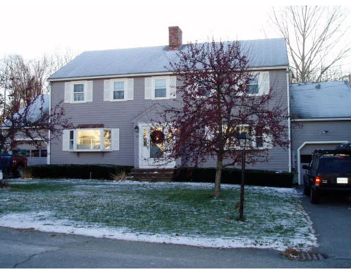 Unit for sale at 46 Brewster, North Andover, MA 01845