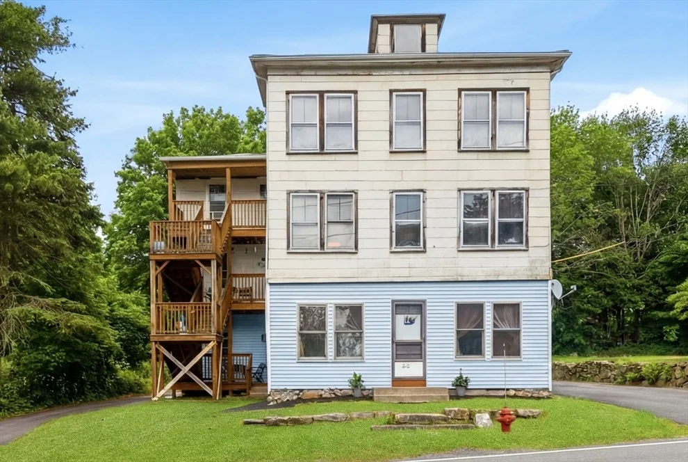 Unit for sale at 310 Blackstone St, Uxbridge, MA 01569