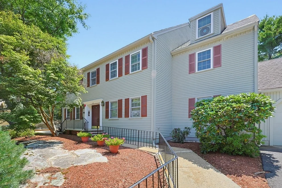 Unit for sale at 16 Valiant Way, Salem, MA 01970