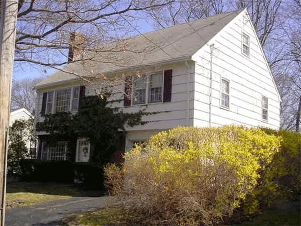 Unit for sale at 87 Baker Ave, Beverly, MA 01915