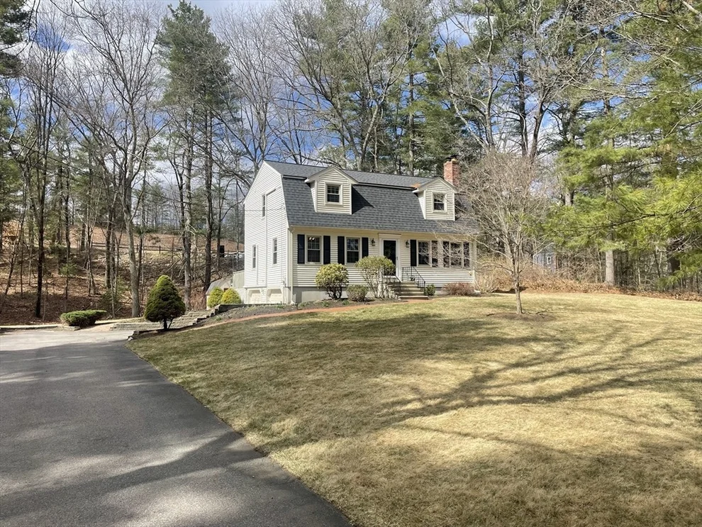 Unit for sale at 103 Populatic Street, Franklin, MA 02038
