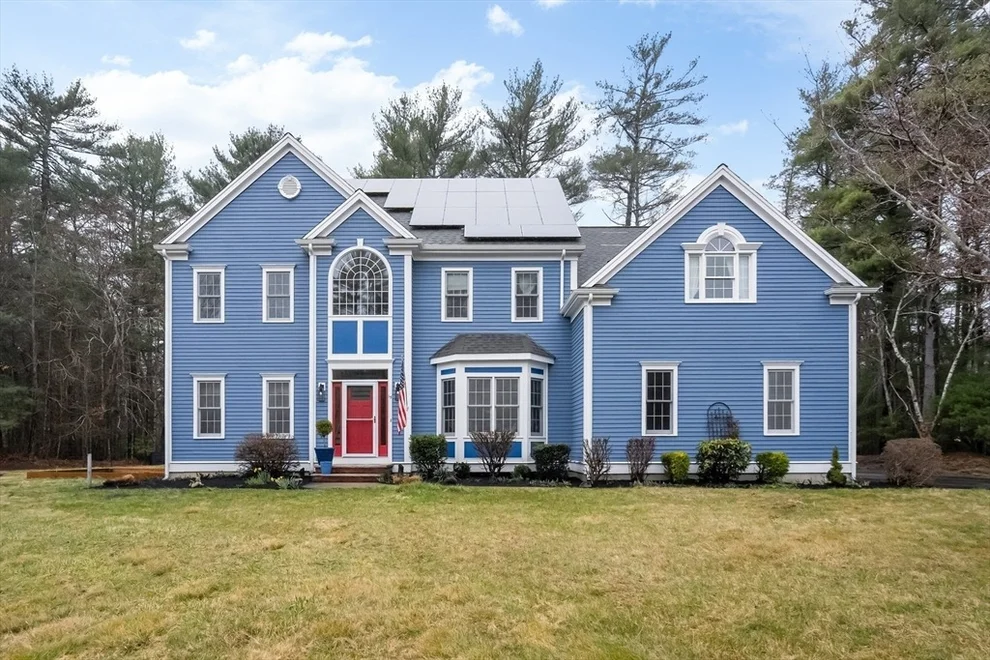 Unit for sale at 15 Hemlock St, Kingston, MA 02364