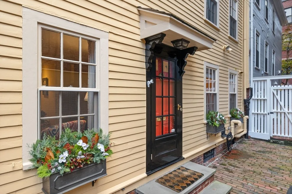 Unit for sale at 7A Smith Court, Boston, MA 02114