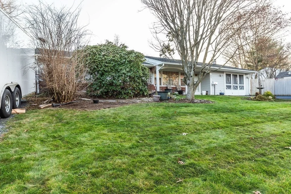 Unit for sale at 95 Royal Rd, Brockton, MA 02302