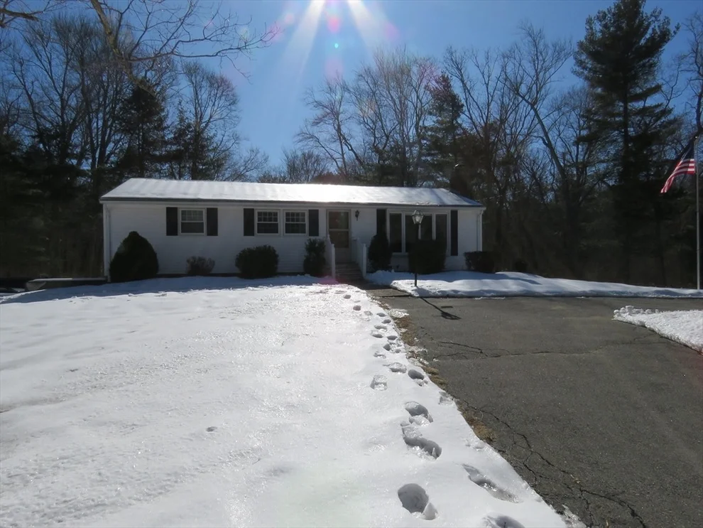 Unit for sale at 40 Rockland St, Easton, MA 02356