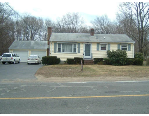 Unit for sale at 374 W. Water St., Rockland, MA 02370